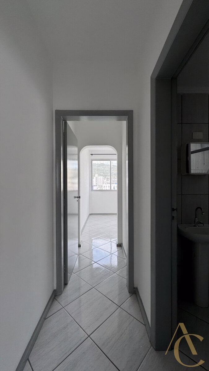 Apartamento para alugar – 1 quarto – Centro – Florianópolis/SC.