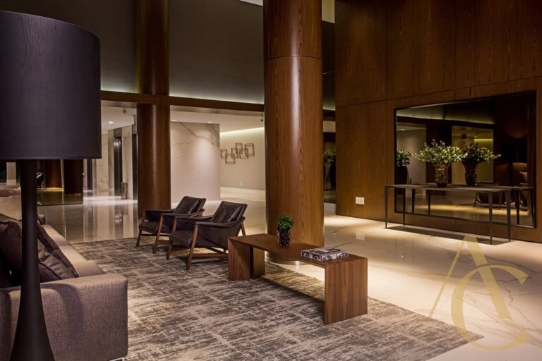 Apartamento para alugar – 2 suítes – Agronômica – Florianópolis, SC.