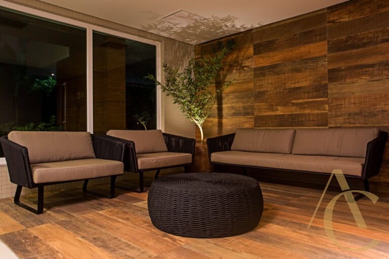 Apartamento para alugar – 2 suítes – Agronômica – Florianópolis, SC.