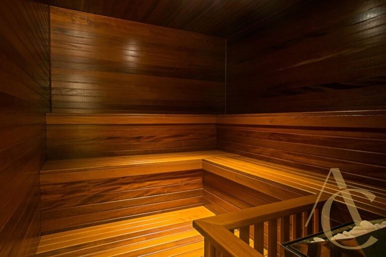 Apartamento para alugar – 2 suítes – Agronômica – Florianópolis, SC.