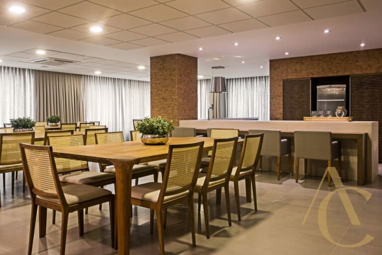 Apartamento para alugar – 2 suítes – Agronômica – Florianópolis, SC.