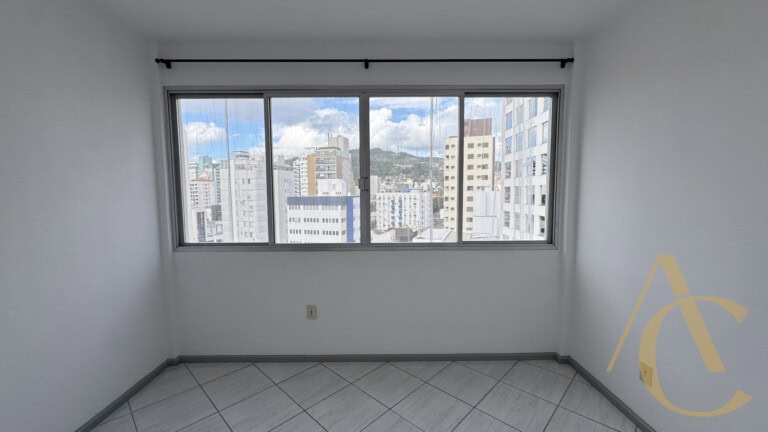 Apartamento para alugar – 1 quarto – Centro – Florianópolis/SC.