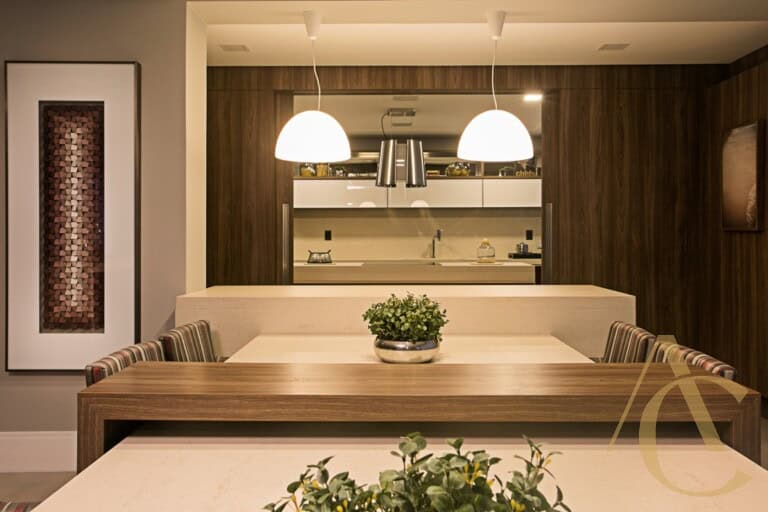 Apartamento para alugar – 2 suítes – Agronômica – Florianópolis, SC.