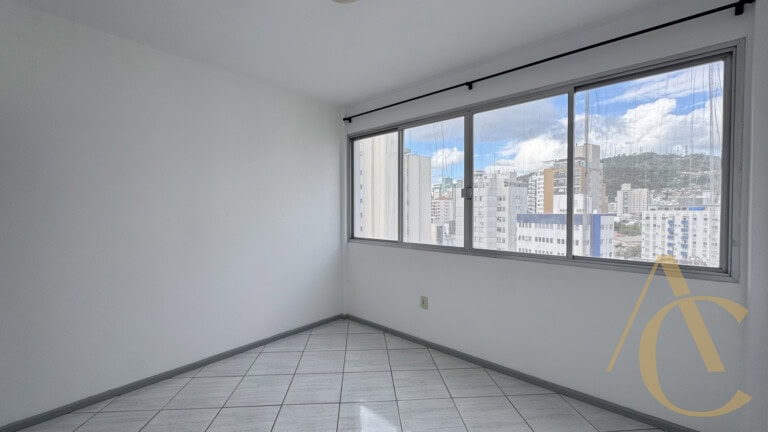 Apartamento para alugar – 1 quarto – Centro – Florianópolis/SC.