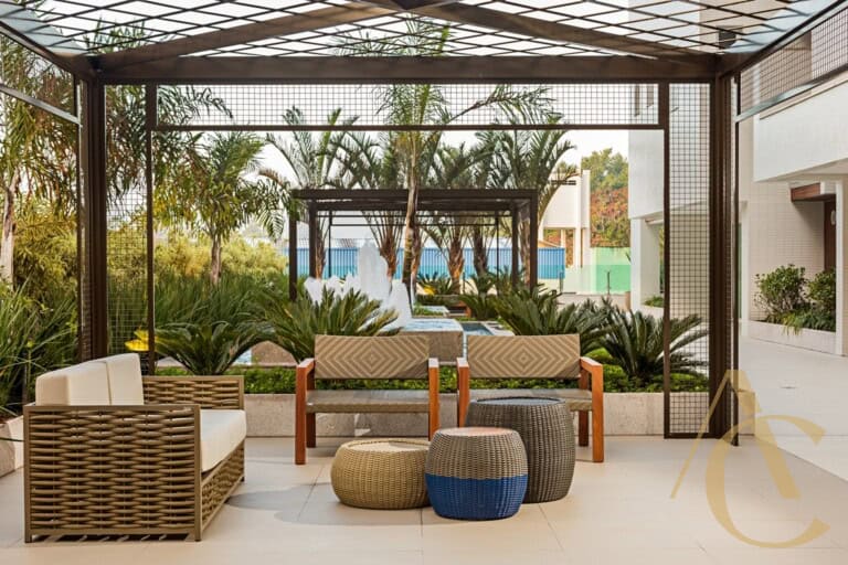 Apartamento para alugar – 2 suítes – Agronômica – Florianópolis, SC.