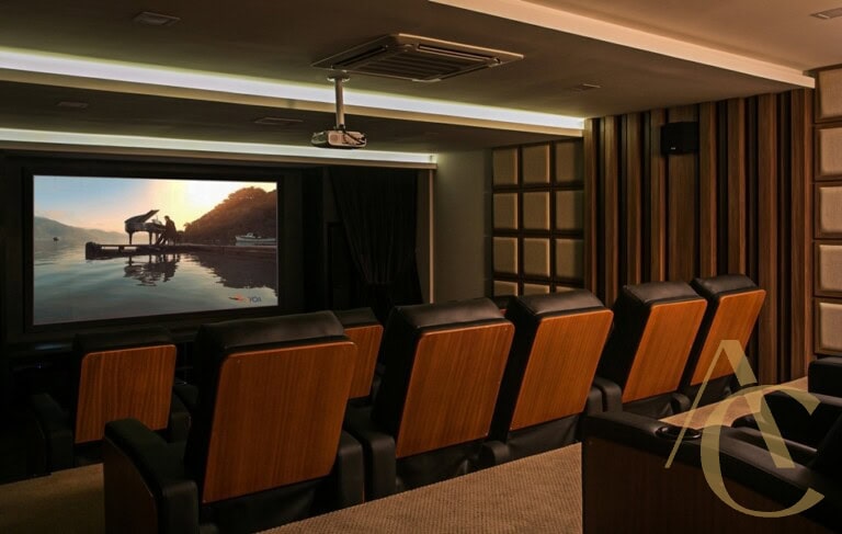 Apartamento para alugar – 2 suítes – Agronômica – Florianópolis, SC.