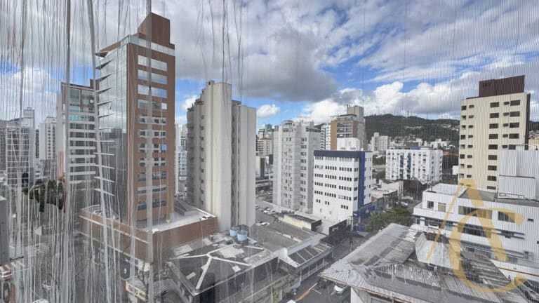Apartamento para alugar – 1 quarto – Centro – Florianópolis/SC.