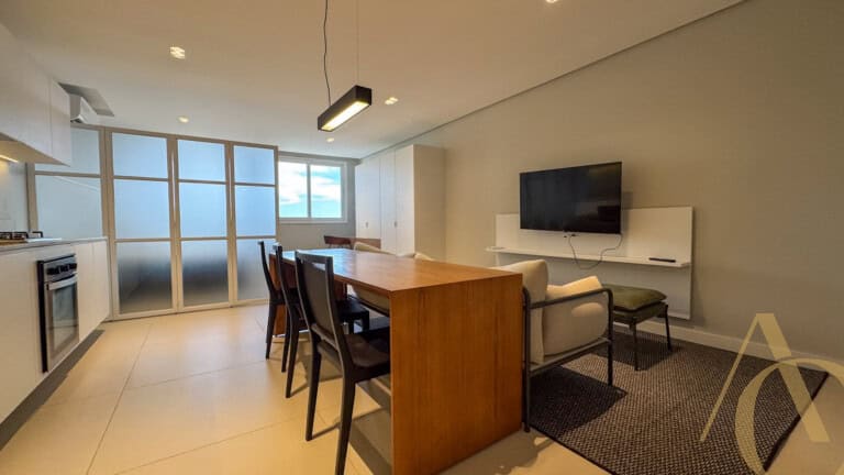 Studio para alugar – Mobiliado – Centro, Florianópolis, SC.