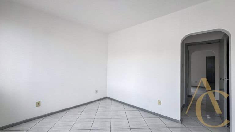 Apartamento para alugar – 1 quarto – Centro – Florianópolis/SC.