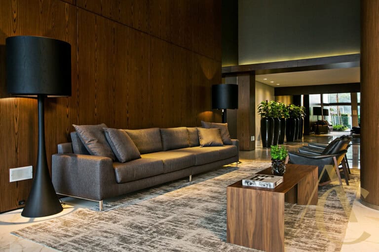 Apartamento para alugar – 2 suítes – Agronômica – Florianópolis, SC.