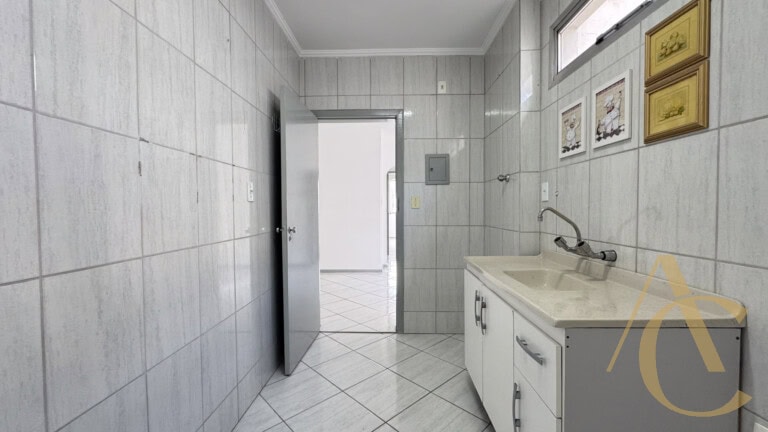 Apartamento para alugar – 1 quarto – Centro – Florianópolis/SC.