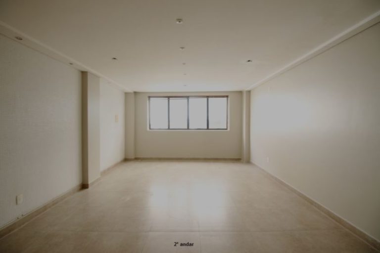 Loja mezanino e 1º andar para alugar – Centro – Florianópolis.