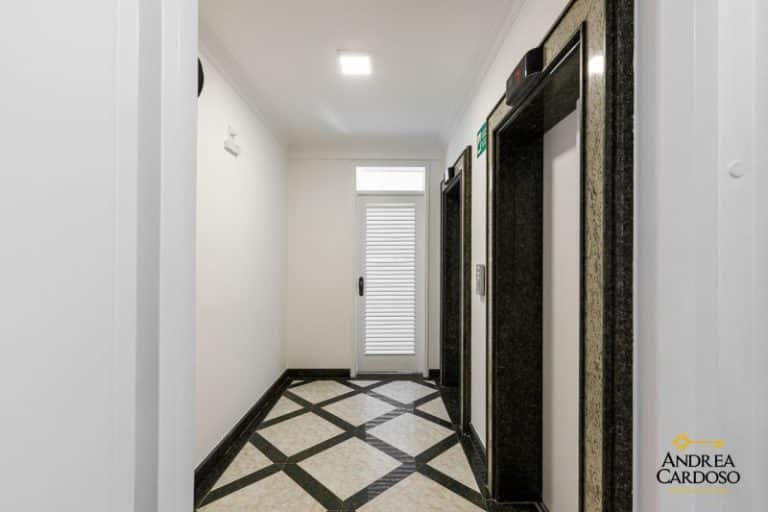 Prédio/Loja/Salas para alugar, 3.139,37m², 32 vagas de garagem – Centro – Florianópolis, SC.