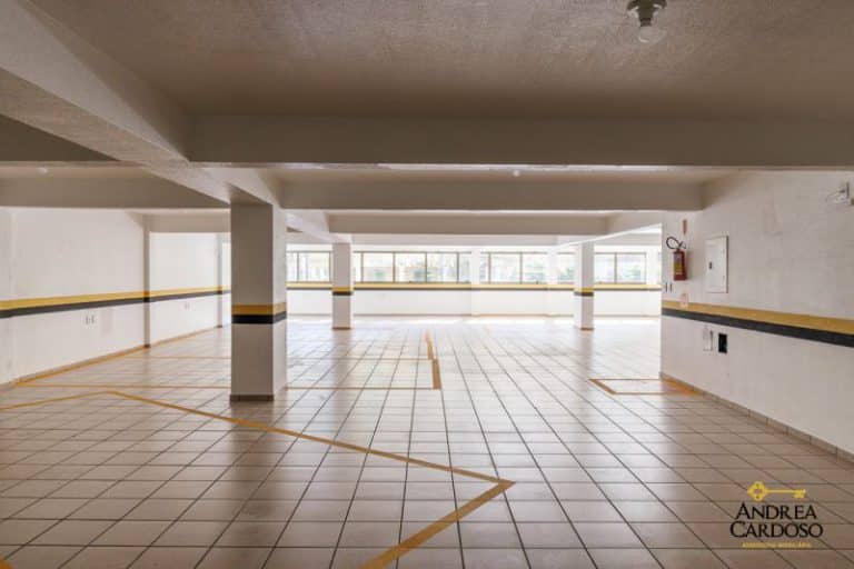 Prédio/Loja/Salas para alugar, 3.139,37m², 32 vagas de garagem – Centro – Florianópolis, SC.