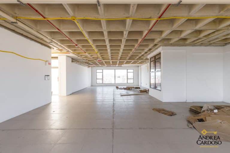 Sala para alugar, com 816.64m² – Barreiros, São José, SC.