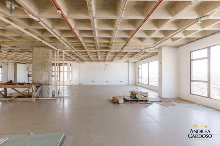 Sala para alugar, com 816.64m² – Barreiros, São José, SC.