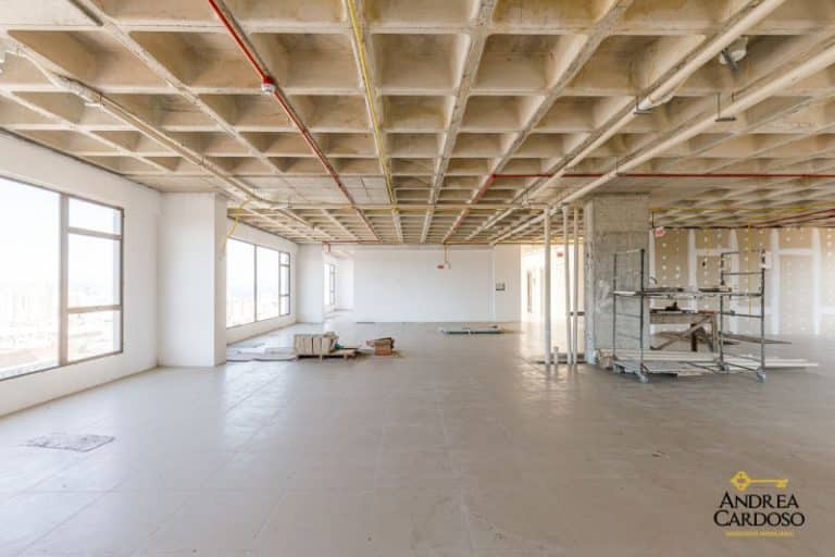 Sala para alugar, com 816.64m² – Barreiros, São José, SC.