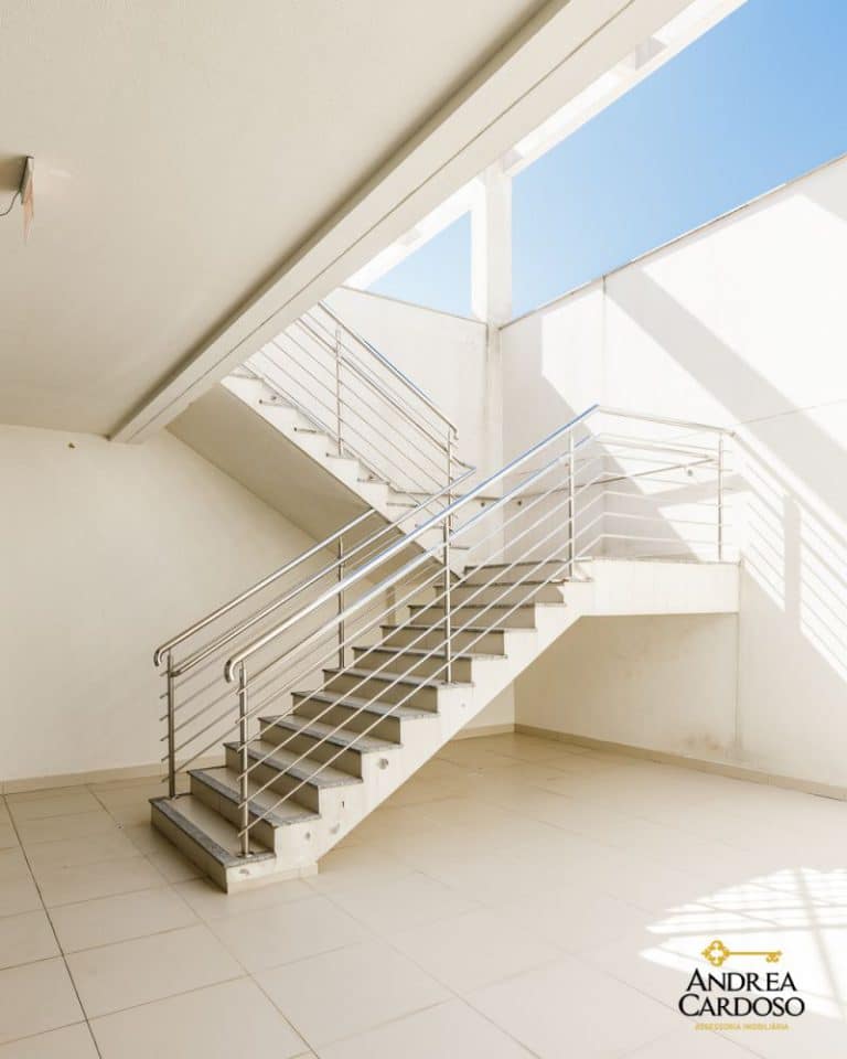 Sala para alugar, com 816.64m² – Barreiros, São José, SC.