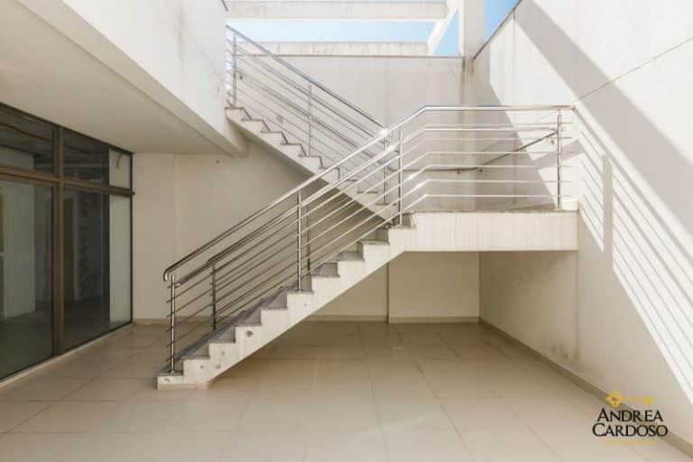 Sala para alugar, com 816.64m² – Barreiros, São José, SC.