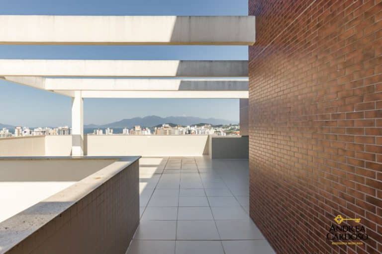 Sala para alugar, com 816.64m² – Barreiros, São José, SC.