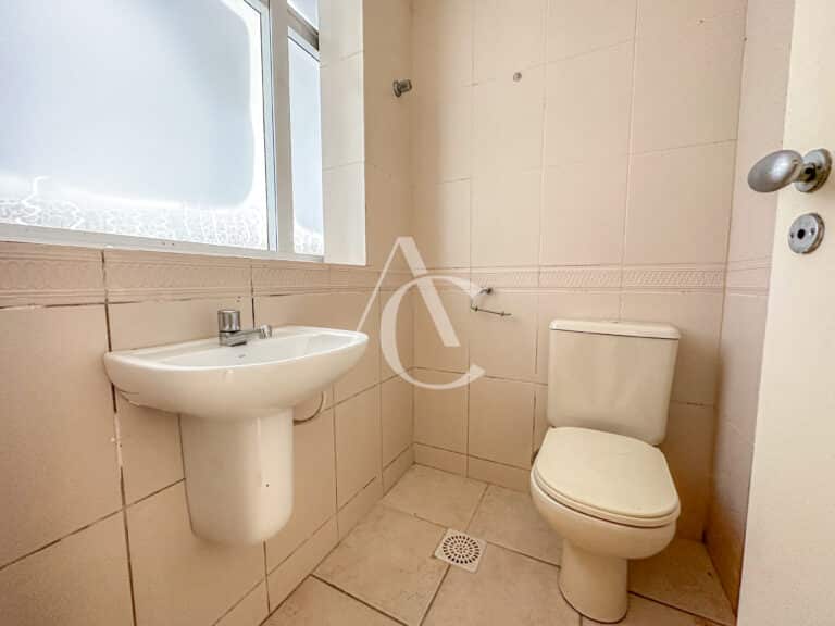 Prédio/Salas para alugar, 516,00m², loja, 3 andares de salas – Centro- Florianópolis.