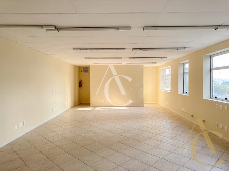 Sala para alugar, com 437,40m² – Centro, Florianópolis,SC.