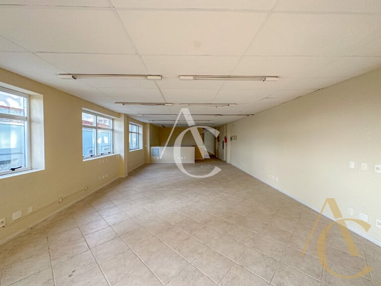 Sala para alugar, com 437,40m² – Centro, Florianópolis,SC.