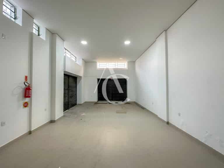 Prédio/Salas para alugar, 516,00m², loja, 3 andares de salas – Centro- Florianópolis.