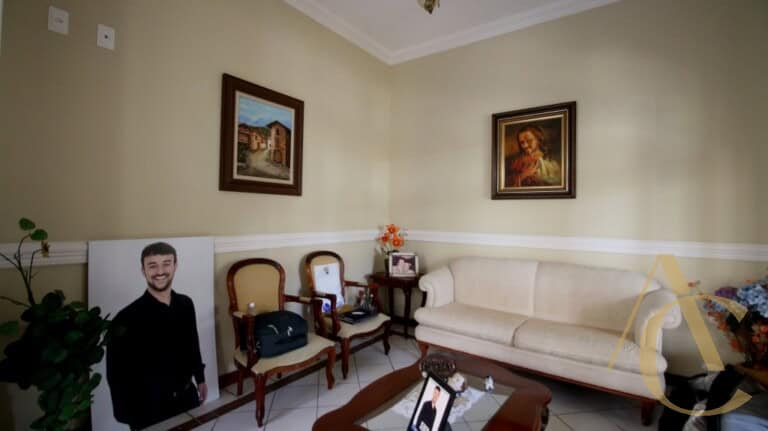 Casa residencial para alugar, com 330,00m², 1 suíte, 4 quartos, Estreito – Florianópolis, SC.