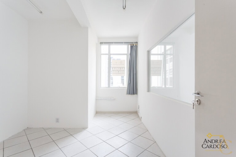 Sala para alugar – 126,00m² – Centro, Florianópolis, SC.