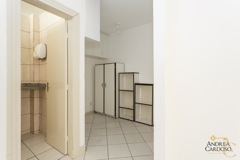 Sala para alugar – 126,00m² – Centro, Florianópolis, SC.