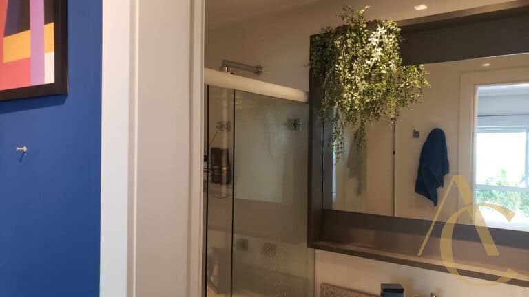 Apartamento para alugar – 2 suítes – Agronômica – Florianópolis, SC.