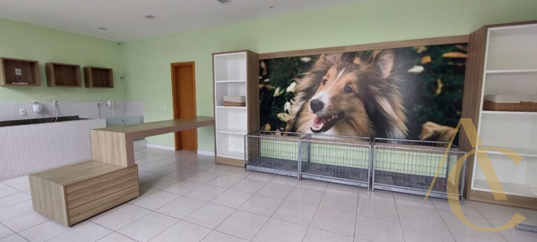 Apartamento para locação – 3 suítes – Abraão, Florianópolis/SC.