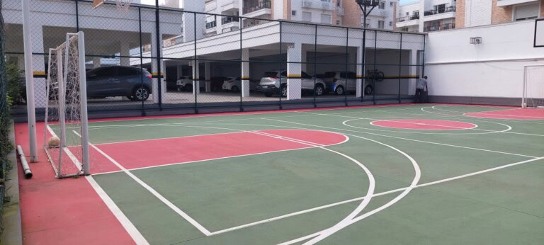 Apartamento para alugar – 3 quartos sendo 1 suíte e demi-suíte – Abraão | Florianópolis/SC.