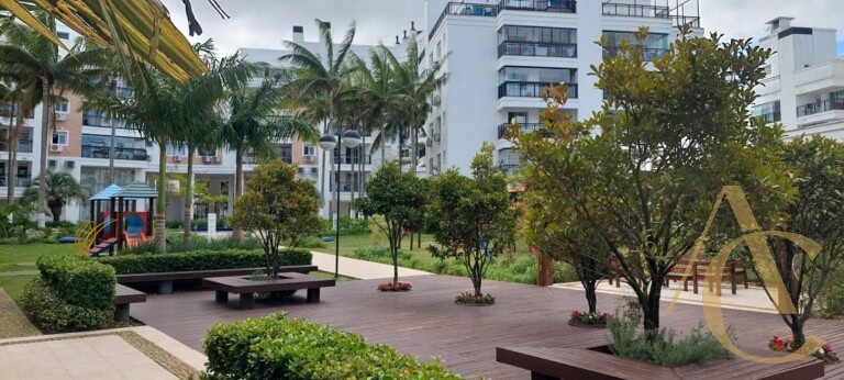 Apartamento para locação – 3 suítes – Abraão, Florianópolis/SC.