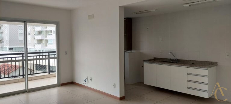 Apartamento para alugar  – Abraão – Florianópolis/SC.