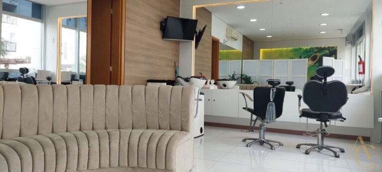 Apartamento para alugar – 96,37m² – 1 suíte e 2 demi suites – Abraão – Florianópolis/SC.