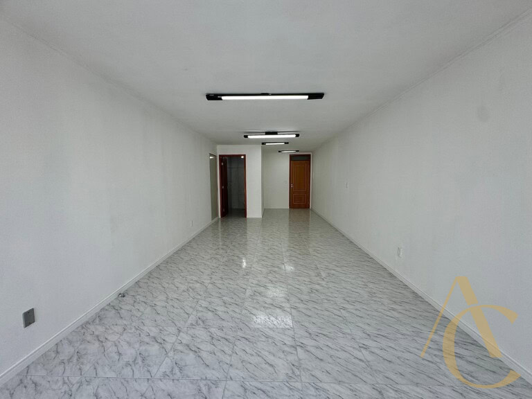 Sala para alugar, 39m² – Centro, Florianópolis, SC.