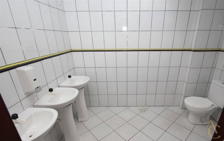 Sala para alugar – 306m² – Centro, Florianópolis, SC.