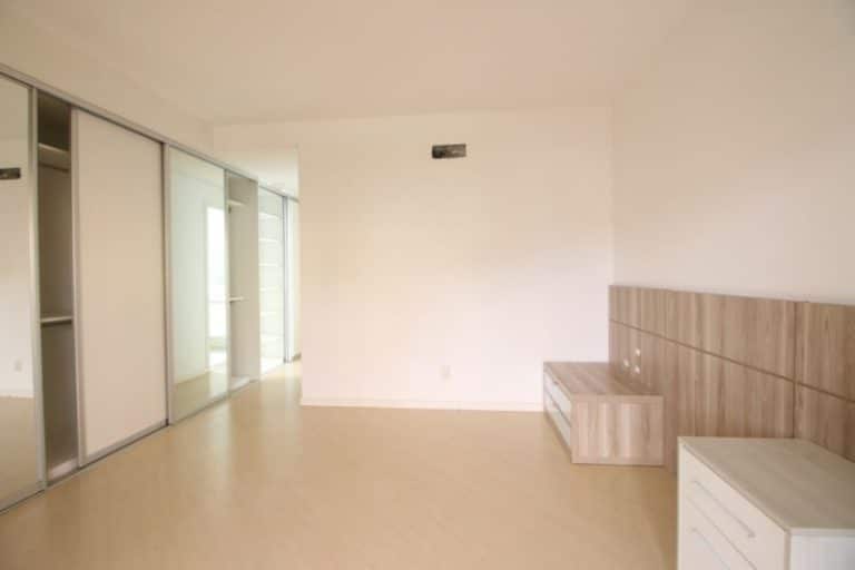 Apartamento à venda, 3 suítes, 3 vagas de garagem – Agronômica – Florianópolis, SC.