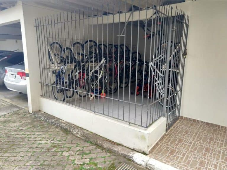 Apartamento à venda – 2 vagas de garagem – piscina – Bom Abrigo – Florianópolis, SC.