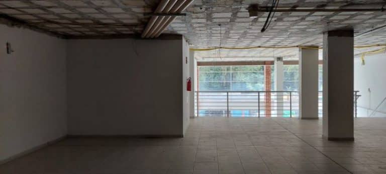 Loja para à venda – 462,23m² – Pantanal – Florianópolis.