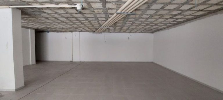 Loja para à venda – 462,23m² – Pantanal – Florianópolis.