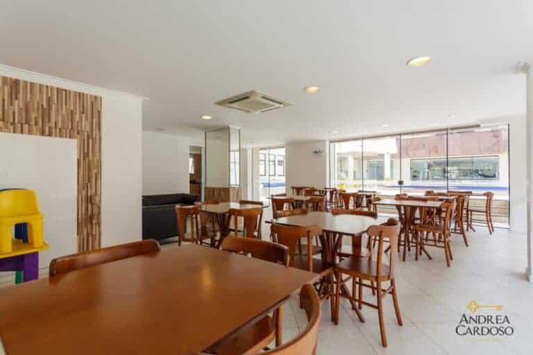 Apartamento para locação – 3 suítes, 3 vagas de garagem – Agronômica – Florianópolis, SC.