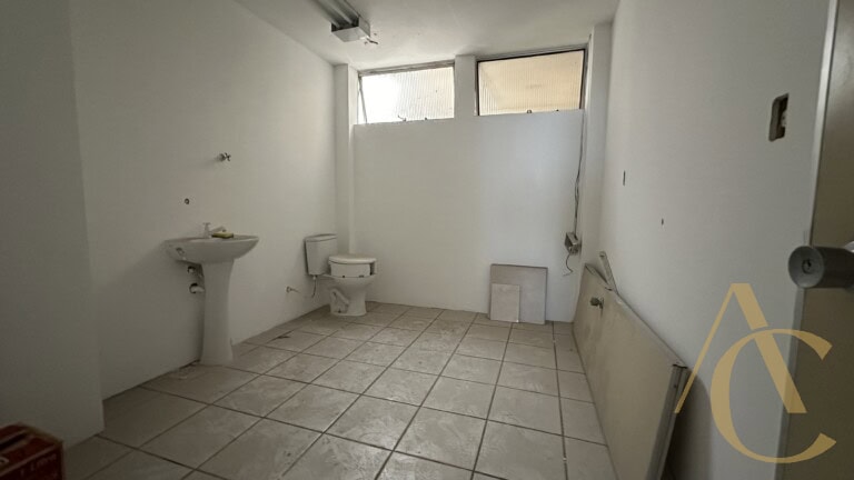 Sala para alugar, com 137,67m² – Centro, Florianópolis, SC.