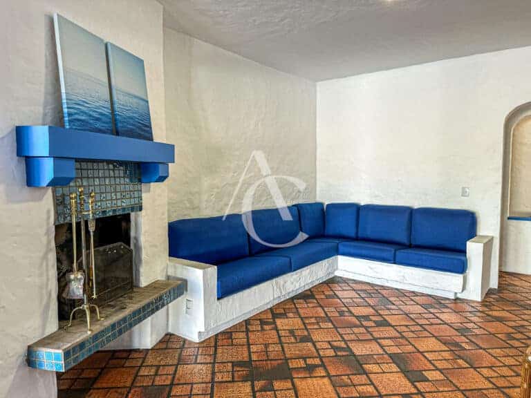 Casa à venda, com piscina, churrasqueira – Canto da Lagoa, Florianópolis/SC.