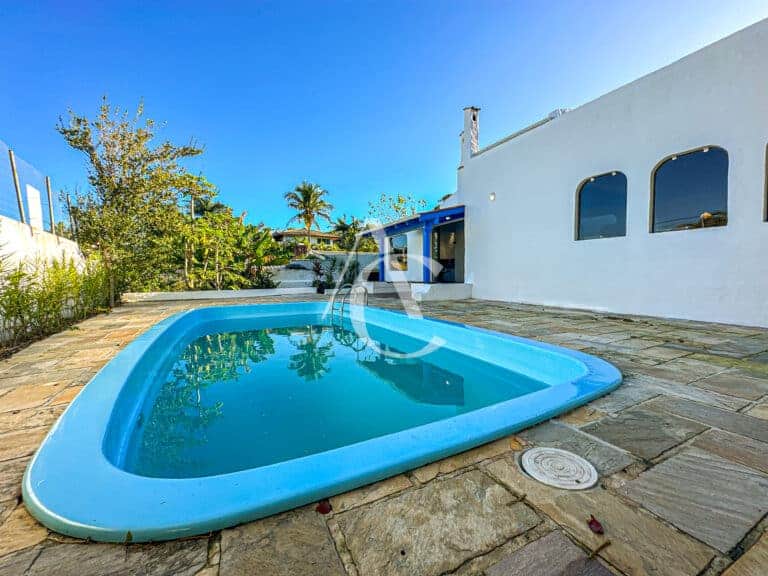 Casa à venda, com piscina, churrasqueira – Canto da Lagoa, Florianópolis/SC.