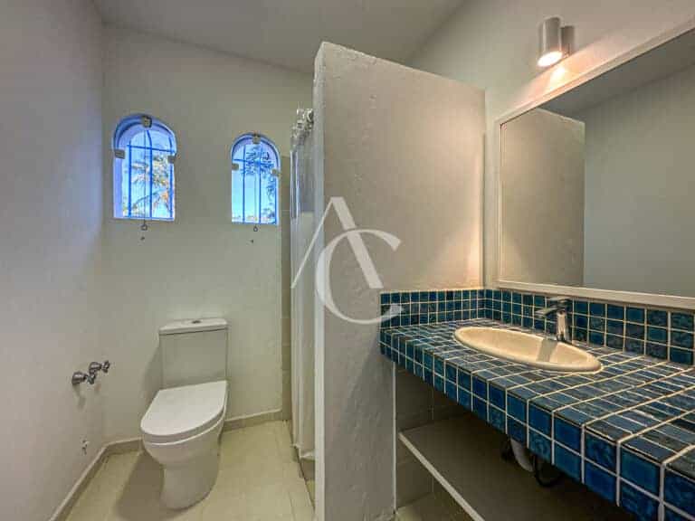 Casa à venda, com piscina, churrasqueira – Canto da Lagoa, Florianópolis/SC.