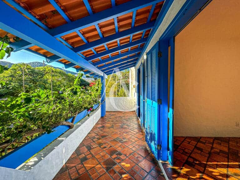 Casa à venda, com piscina, churrasqueira – Canto da Lagoa, Florianópolis/SC.