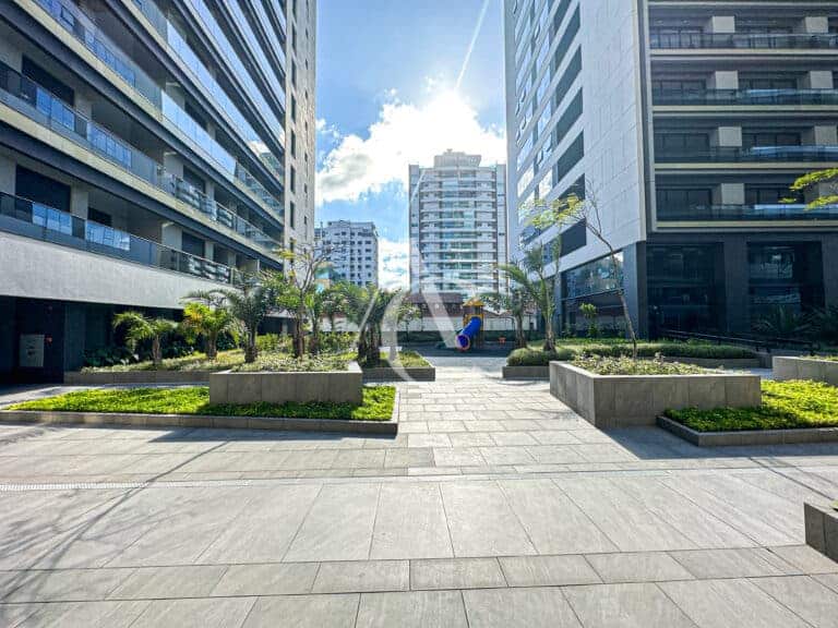 Apartamento à venda, 2 quartos sendo 1 suíte – Centro – Florianópolis, SC.